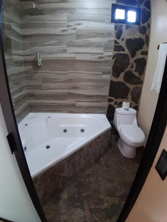 Hotel Spa El Gran Coral By Rotamundos Jocotepec Luaran gambar